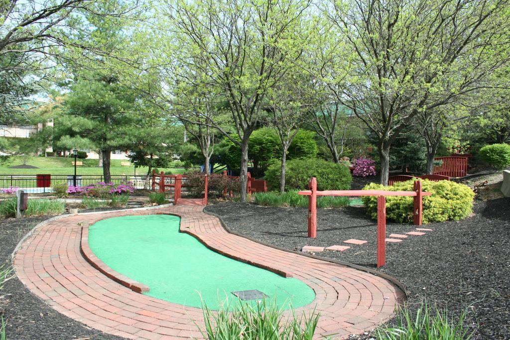 Park Inn By Radisson Harrisburg West Mechanicsburg Buitenkant foto